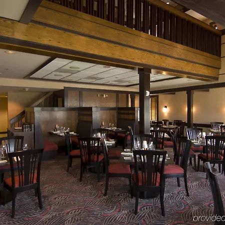 The Craftsman Inn & Suites 